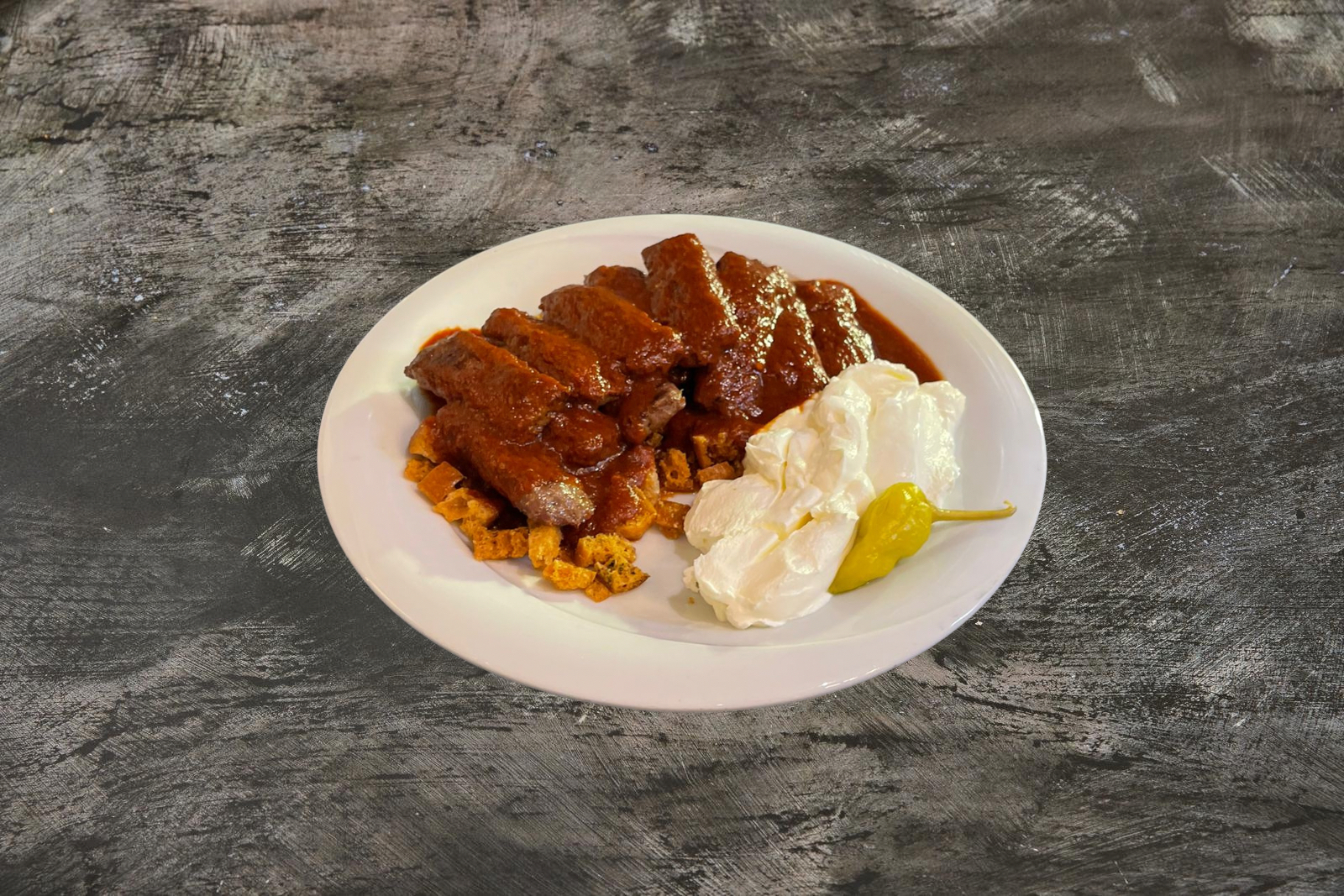 Köfte mit Tomatensoße